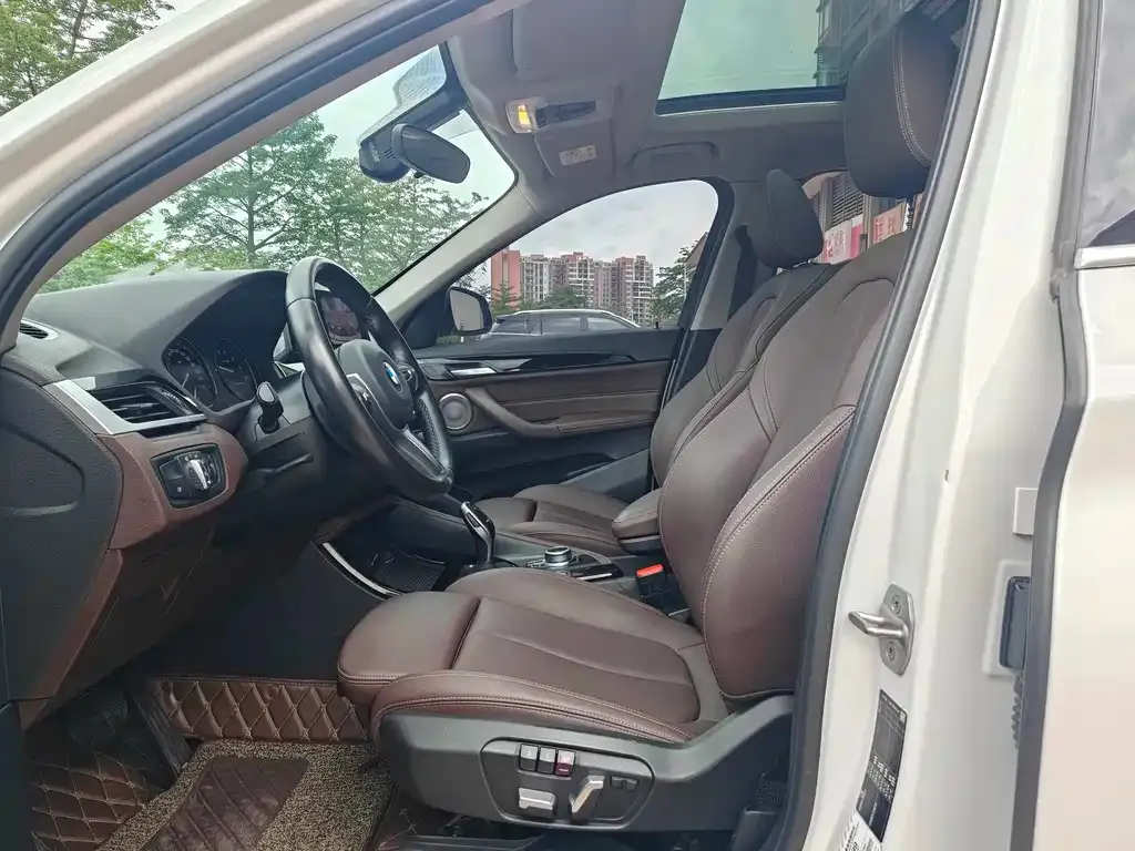 BMW X1 2021 из CN, фото 7