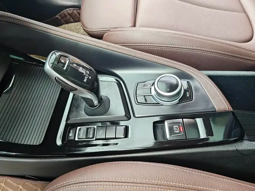 BMW X1 2021 из CN, фото 9