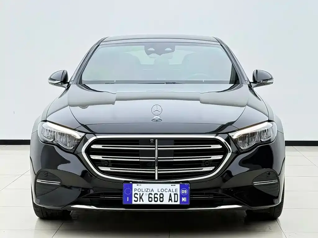 Mercedes-Benz E-Class 2024 из CN, фото 2
