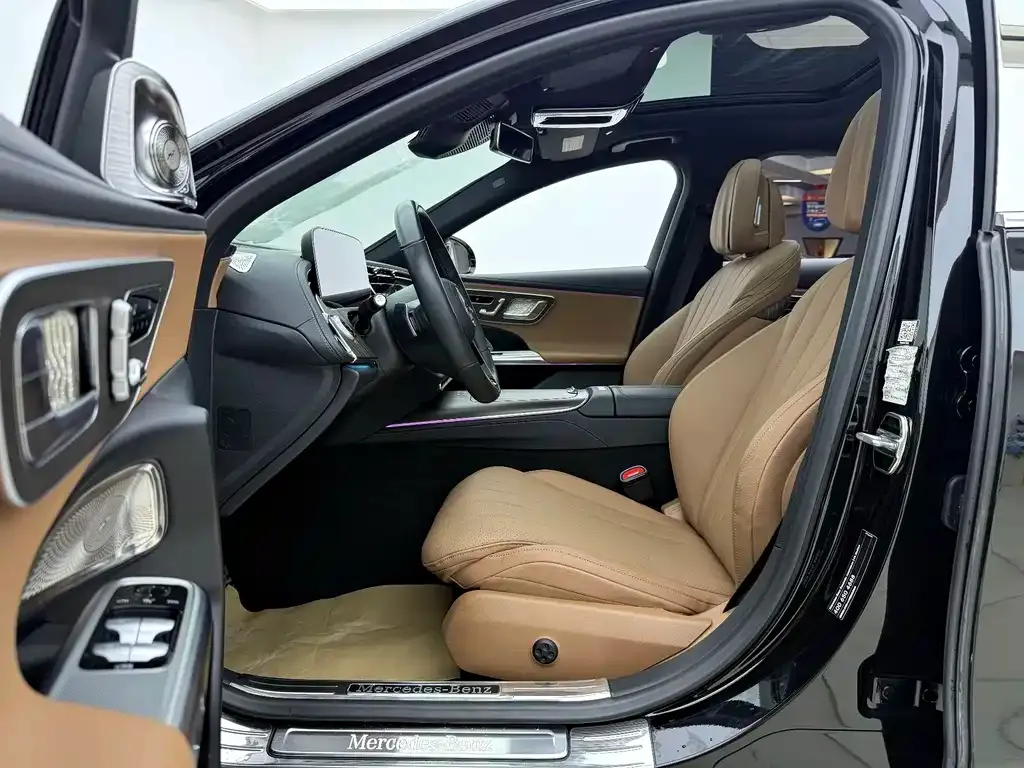 Mercedes-Benz E-Class 2024 из CN, фото 10