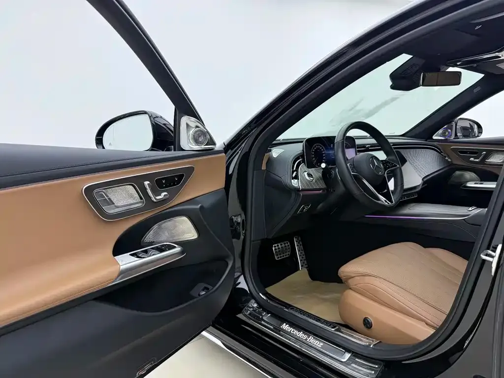 Mercedes-Benz E-Class 2024 из CN, фото 8