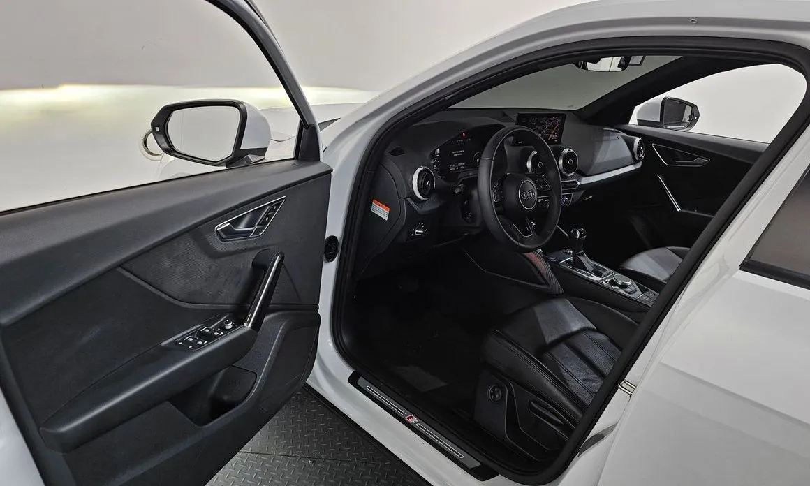 Audi Q2 2023 из KR, фото 5