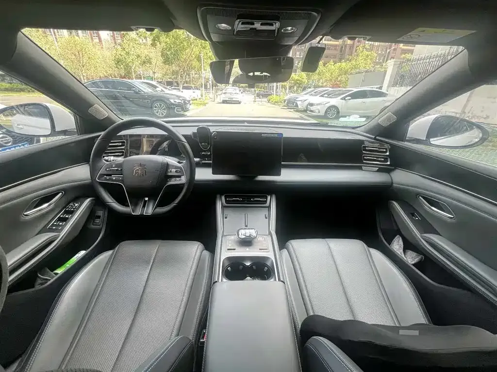 BYD Qin L 2024 из CN, фото 2
