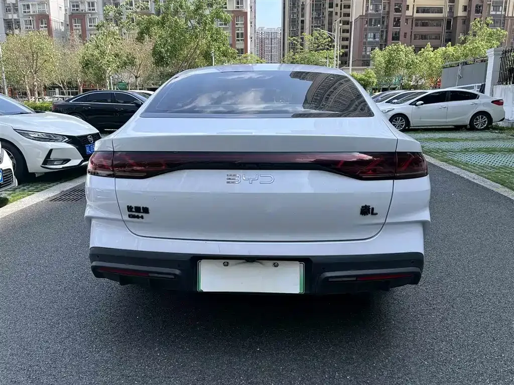 BYD Qin L 2024 из CN, фото 5