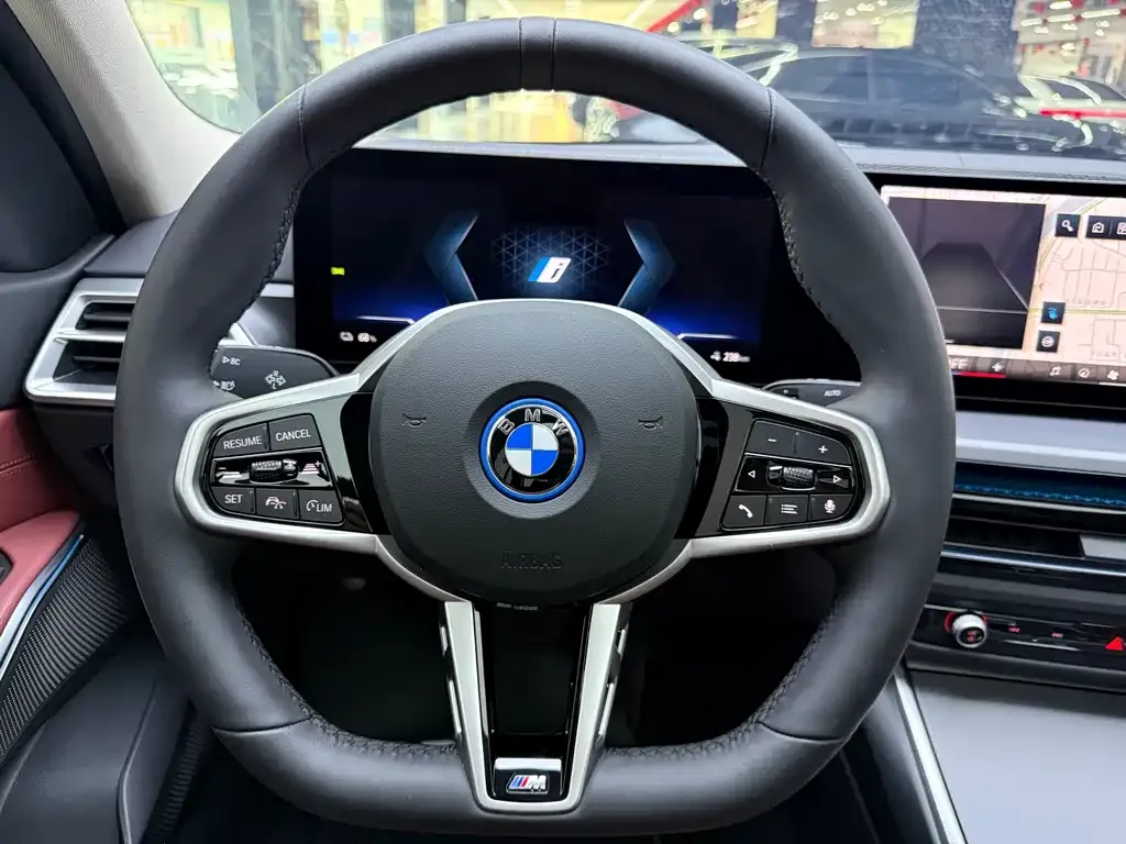 BMW i3 — фото 3