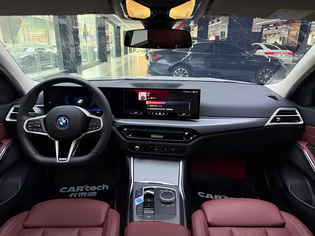 BMW i3 — фото 5