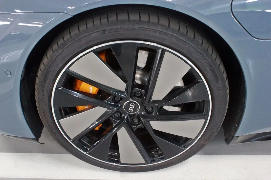 Audi e-tron GT 2022 из KR, фото 9