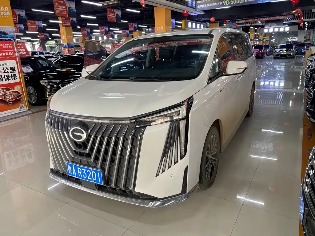 GAC Motor Trumpchi M8 — фото 1