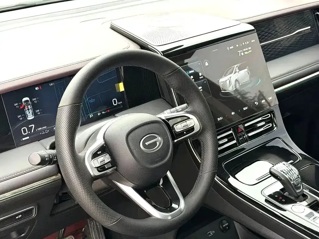 GAC Motor Trumpchi M8 — фото 8