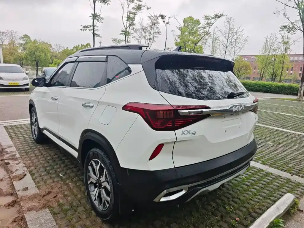 Kia KX3 2023 из CN, фото 10
