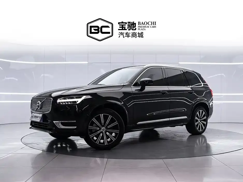 Volvo XC90 — фото 1