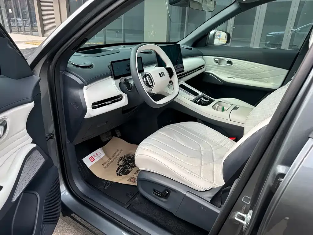 Geely Galaxy Xingjian 7 2025 из CN, фото 8