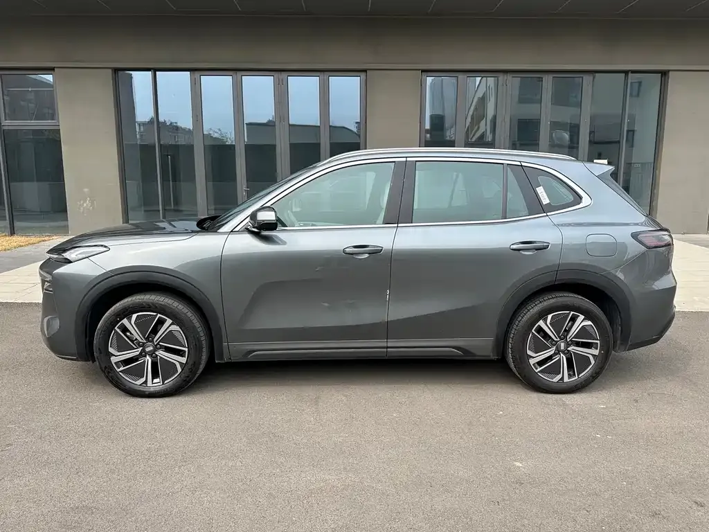 Geely Galaxy Xingjian 7 2025 из CN, фото 3