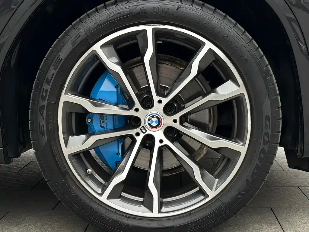 BMW X3 — фото 3