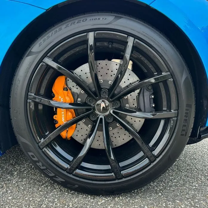 Mclaren Artura 2024 из KR, фото 3