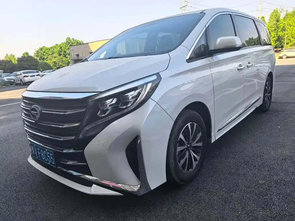 GAC Motor Trumpchi M8 — фото 1