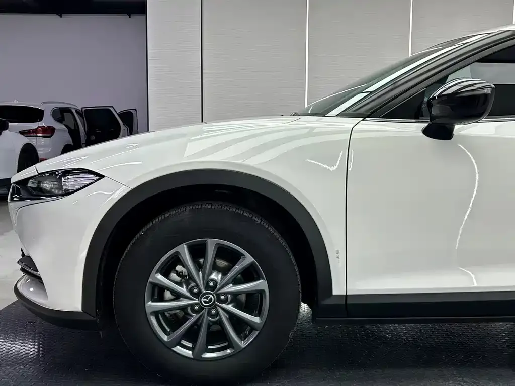 Mazda CX-4 — фото 5