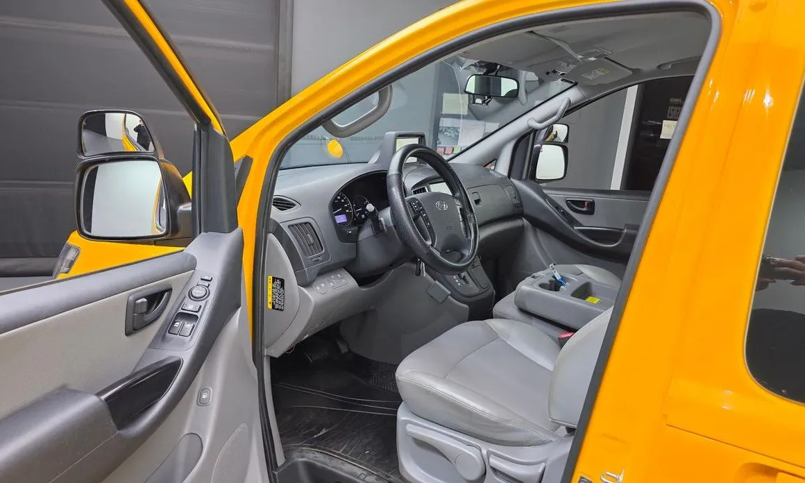 Hyundai Starex 2021 из KR, фото 8