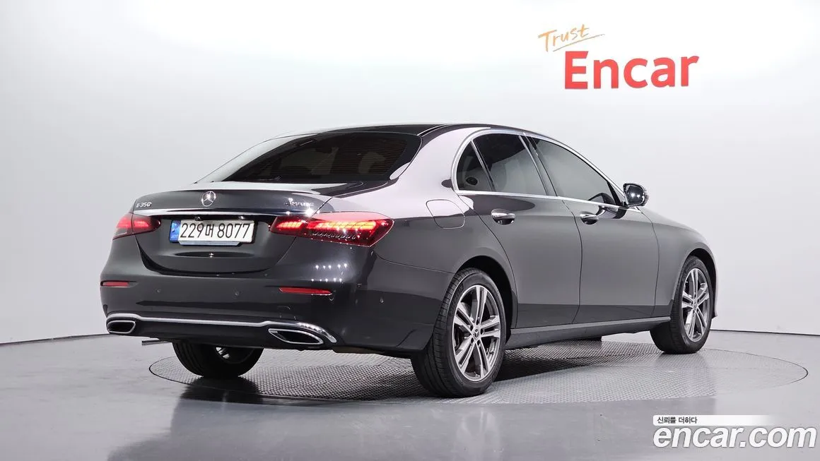 Mercedes-Benz E-Class 2021 из KR, фото 10