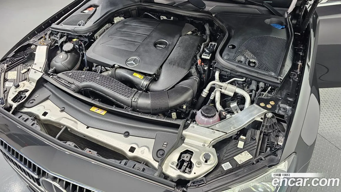 Mercedes-Benz E-Class 2021 из KR, фото 8