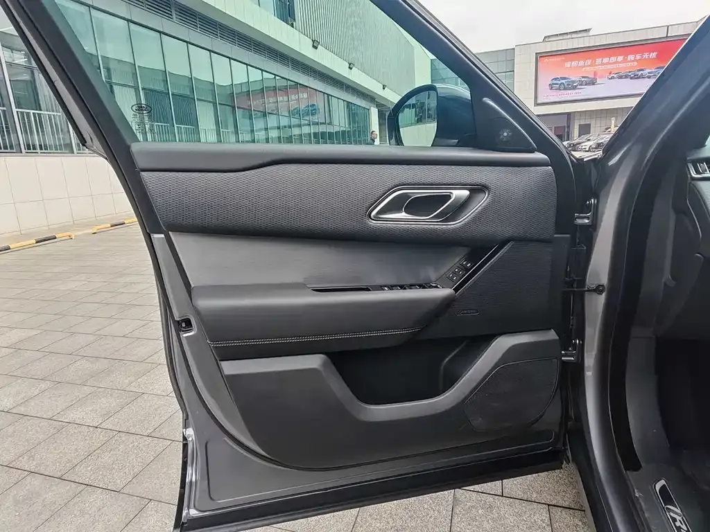 Land Rover Velar 2022 из CN, фото 3