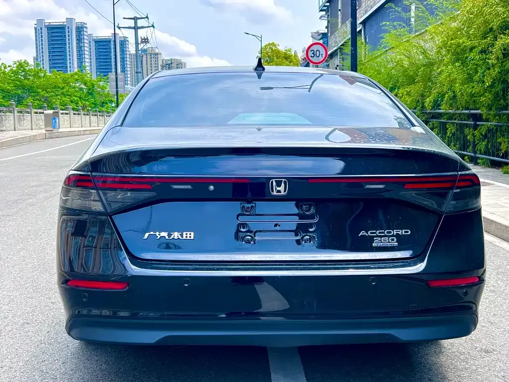 Honda Accord 2025 из CN, фото 3