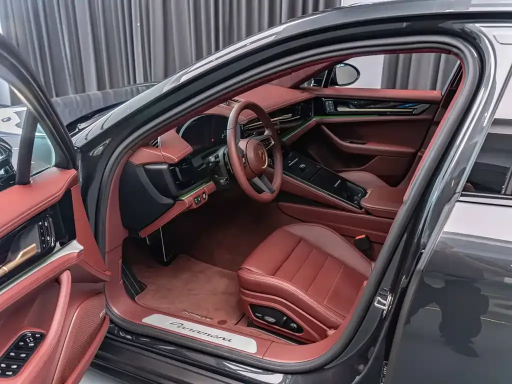 Porsche Panamera 2025 из CN, фото 10