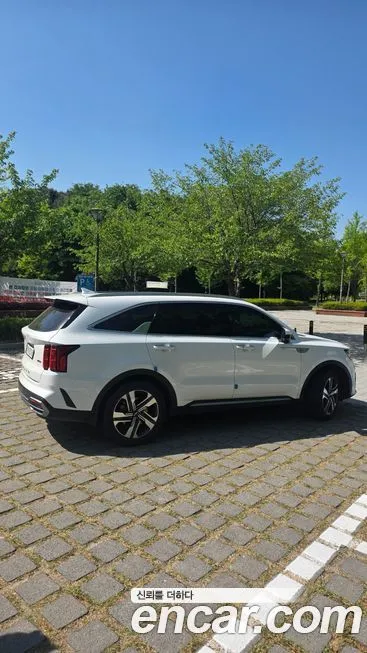 Kia Sorento — фото 7