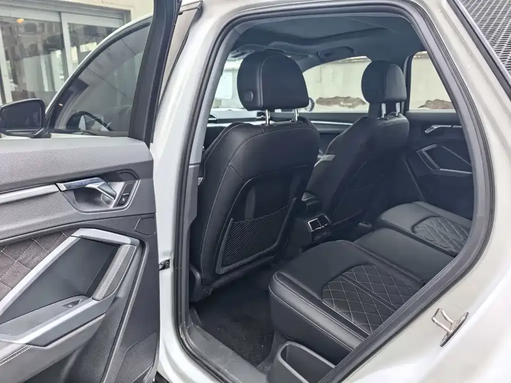 Audi Q3 Sportback — фото 5
