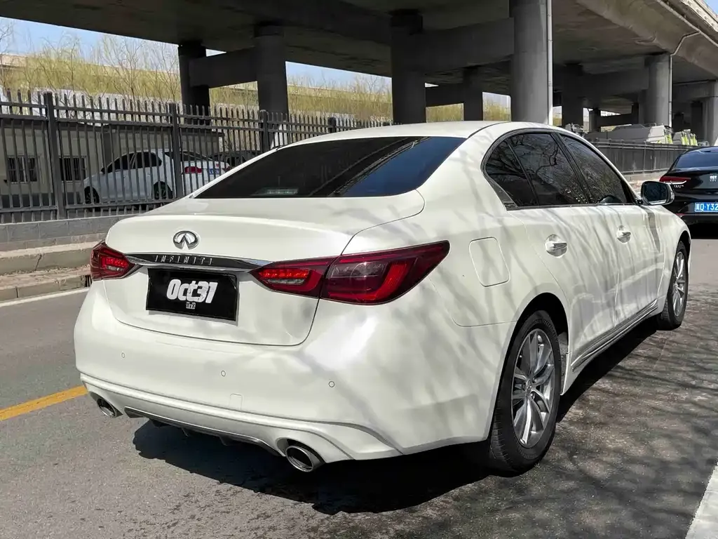 Infiniti Q50L 2021 из CN, фото 6