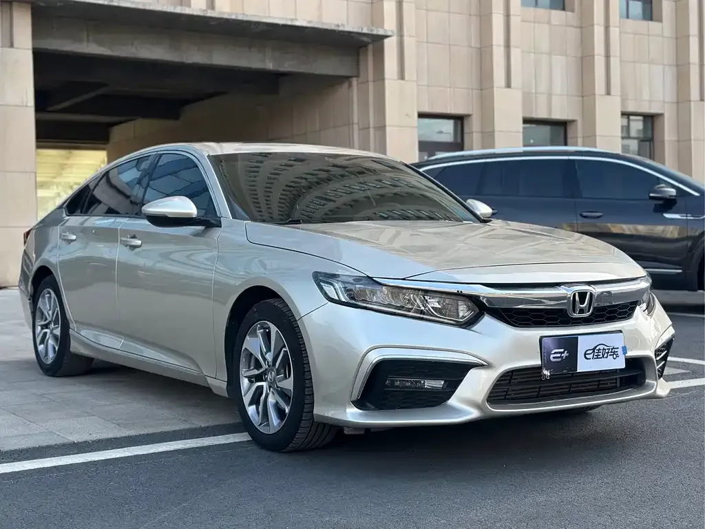 Honda Inspire — фото 4