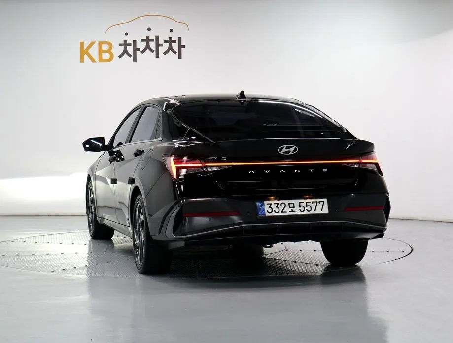 Hyundai AVANTE — фото 8