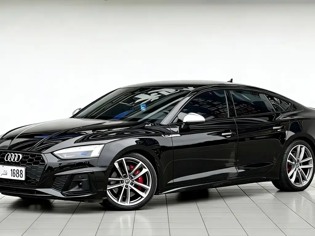 Audi S5