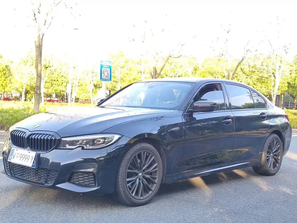 BMW 3 Series — фото 1