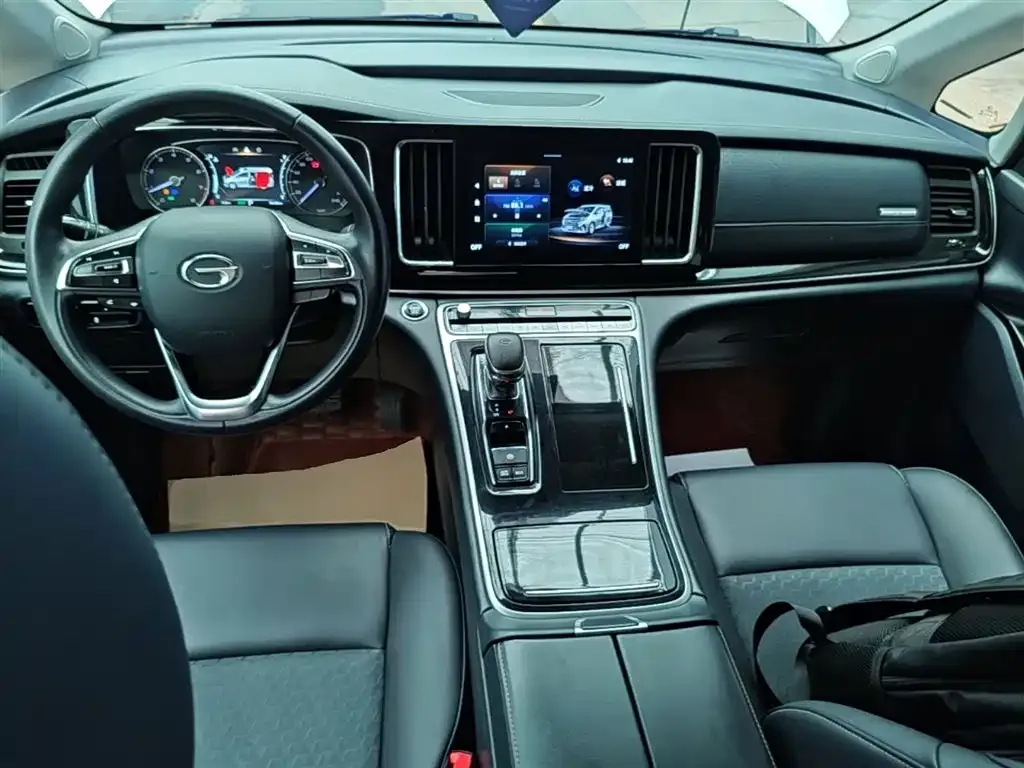 GAC Motor Trumpchi M8 — фото 9