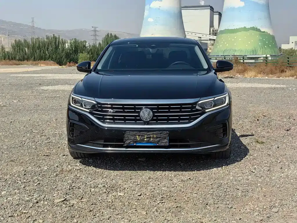 Volkswagen Passat — фото 6