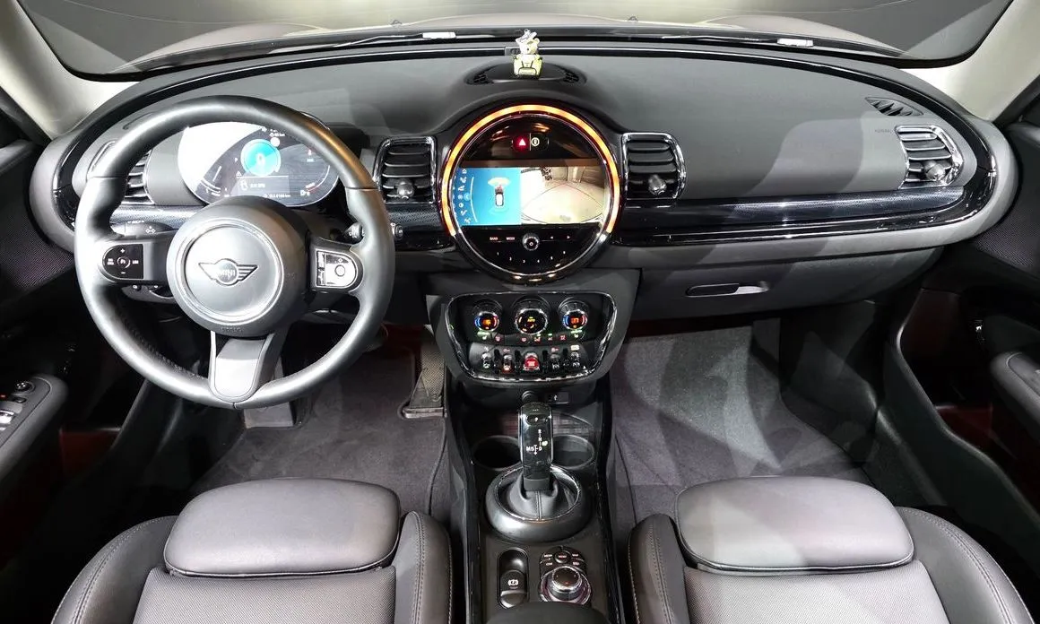Mini Clubman — фото 10