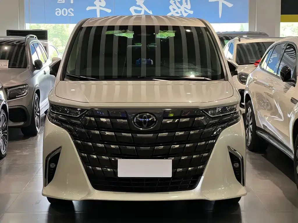 Toyota Alphard 2025 из CN, фото 3