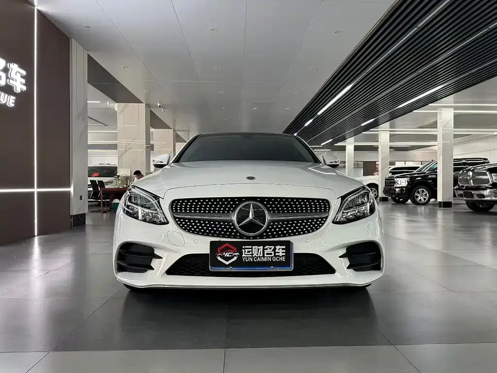 Mercedes-Benz C-Class — фото 4