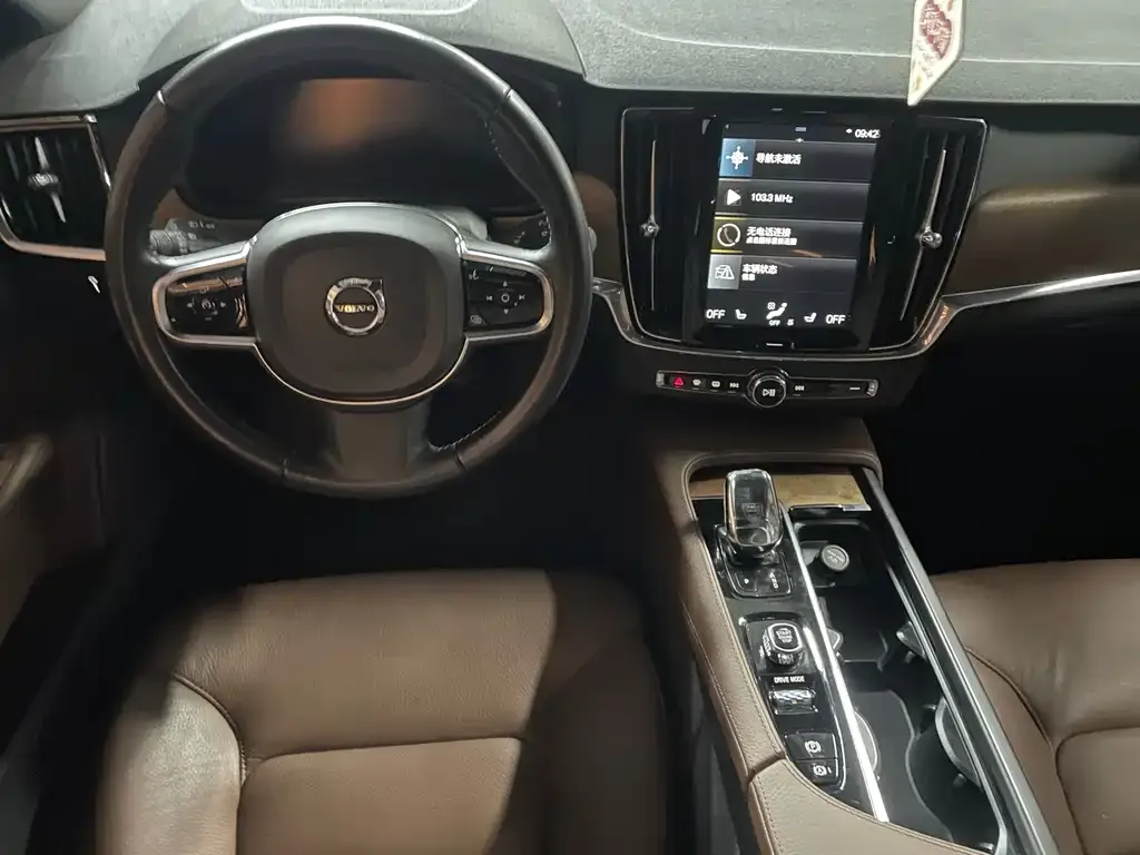 Volvo S90 2021 из CN, фото 4