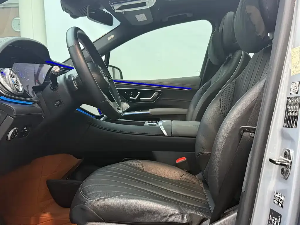 Mercedes-Benz EQS SUV 2023 из CN, фото 2