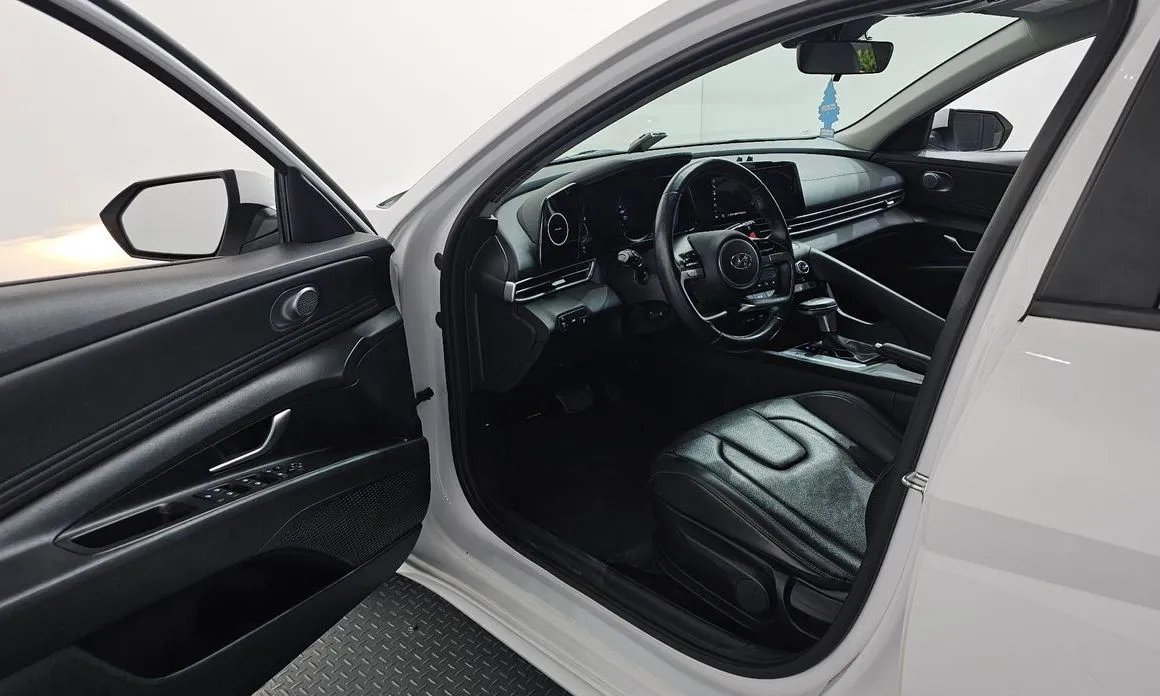 Hyundai AVANTE 2021 из KR, фото 8