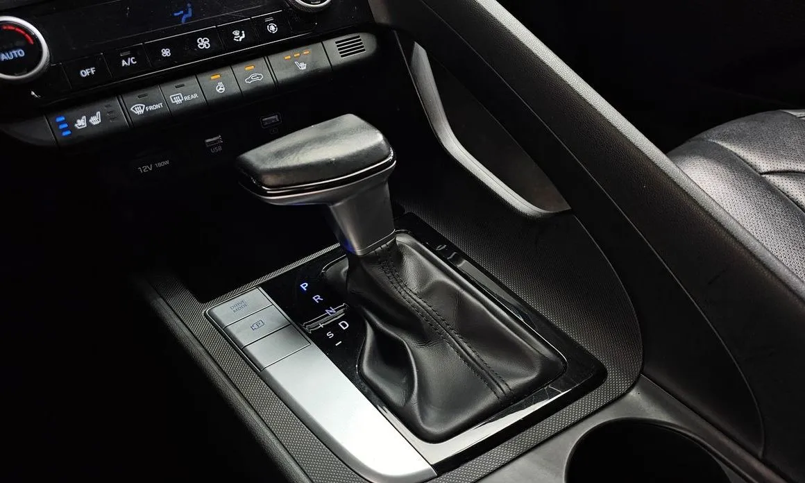 Hyundai AVANTE 2021 из KR, фото 10
