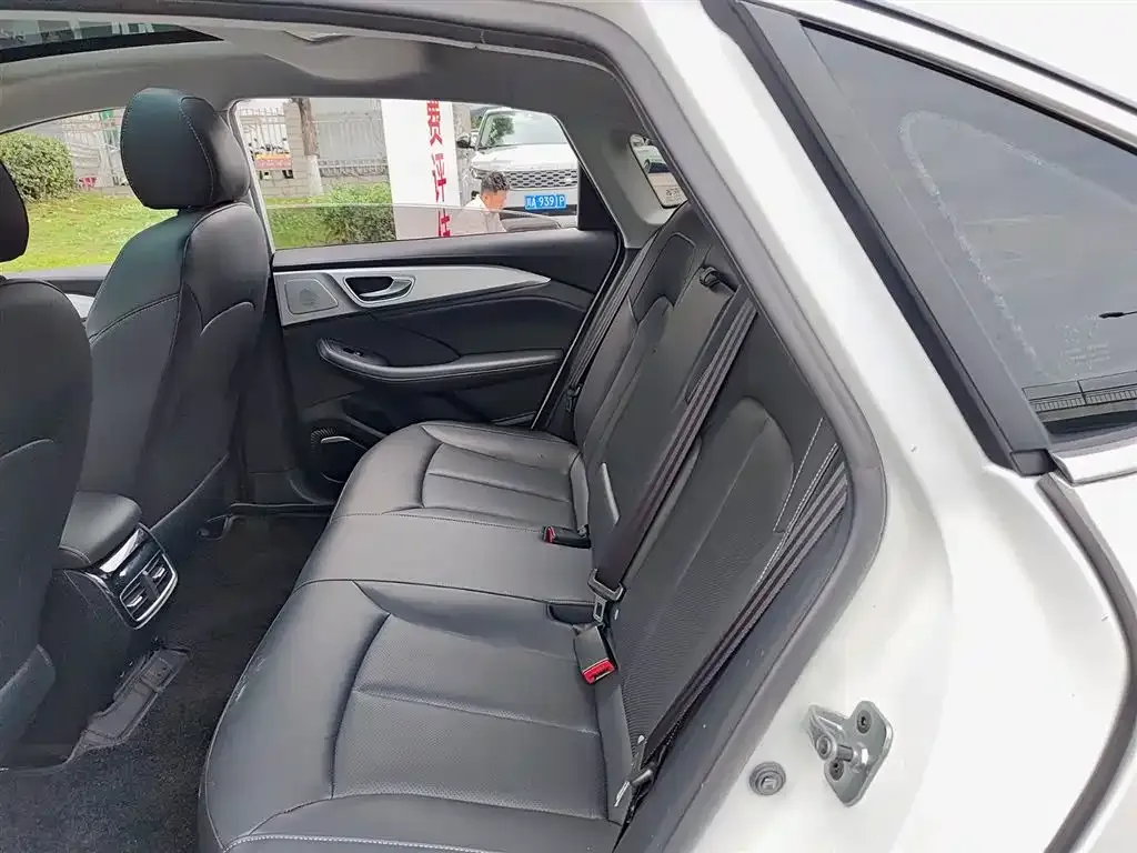Roewe Feifan ER6 2021 из CN, фото 10