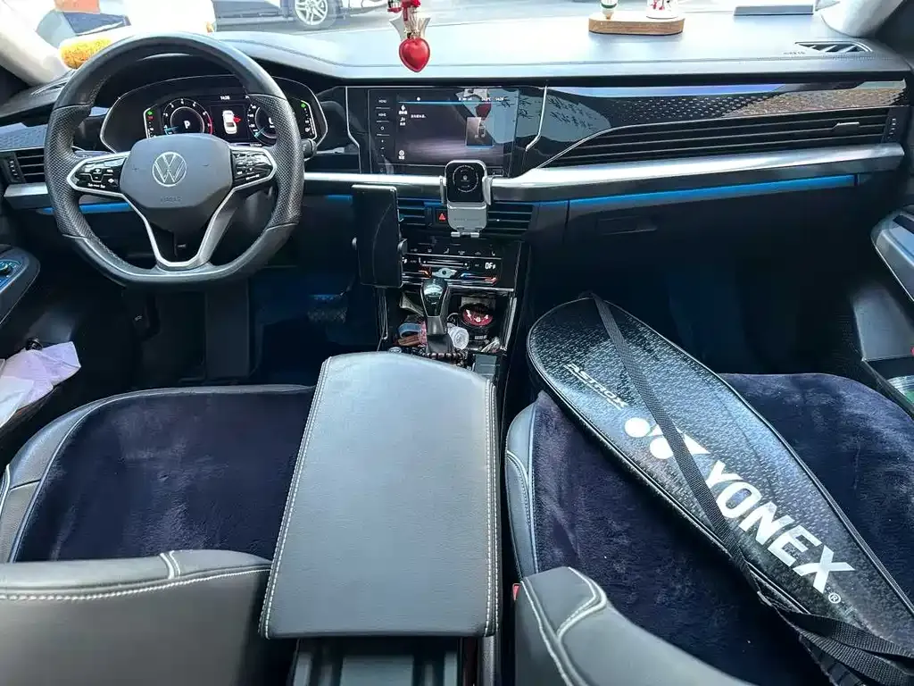 Volkswagen Passat — фото 4