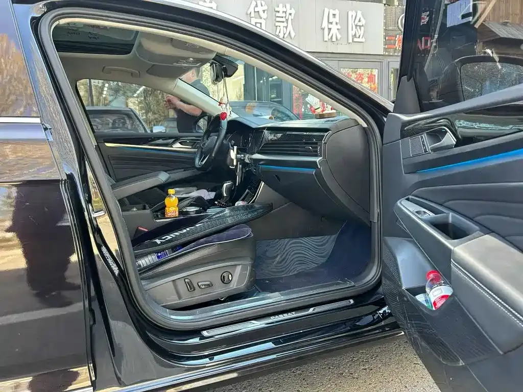 Volkswagen Passat — фото 9