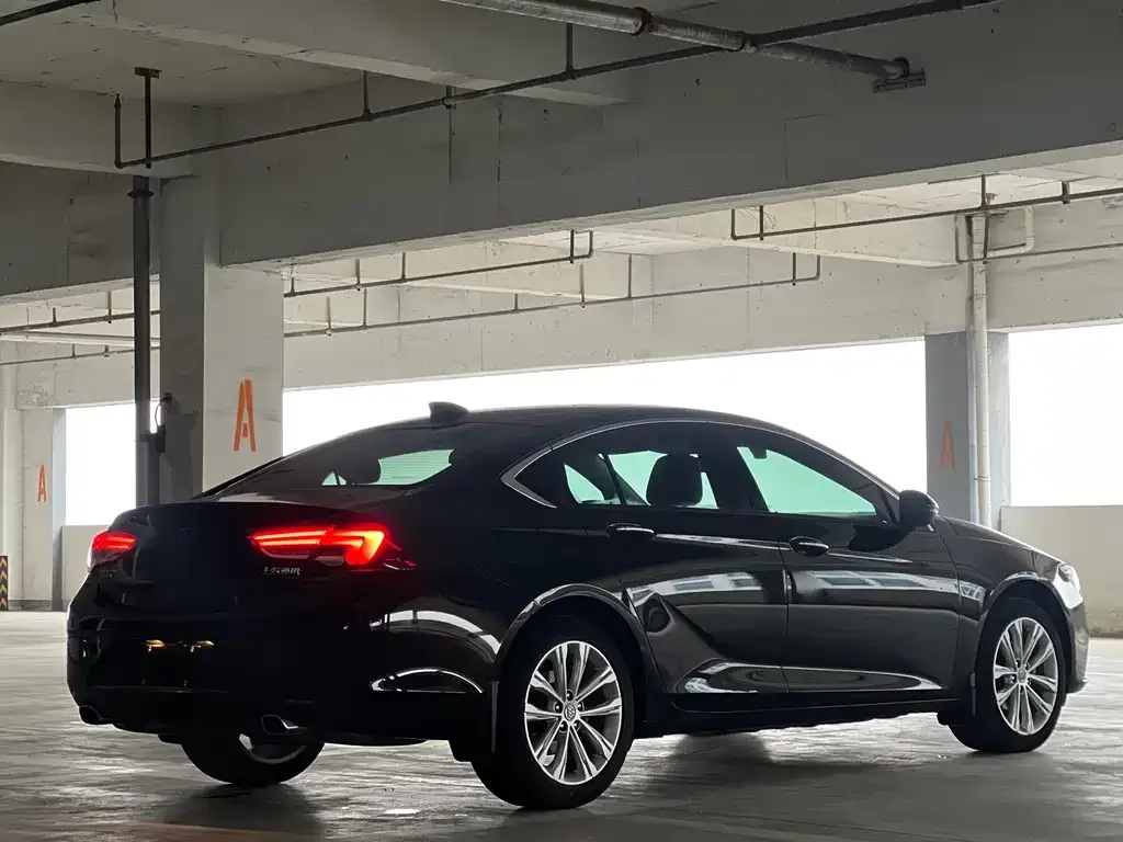 Buick Regal — фото 2