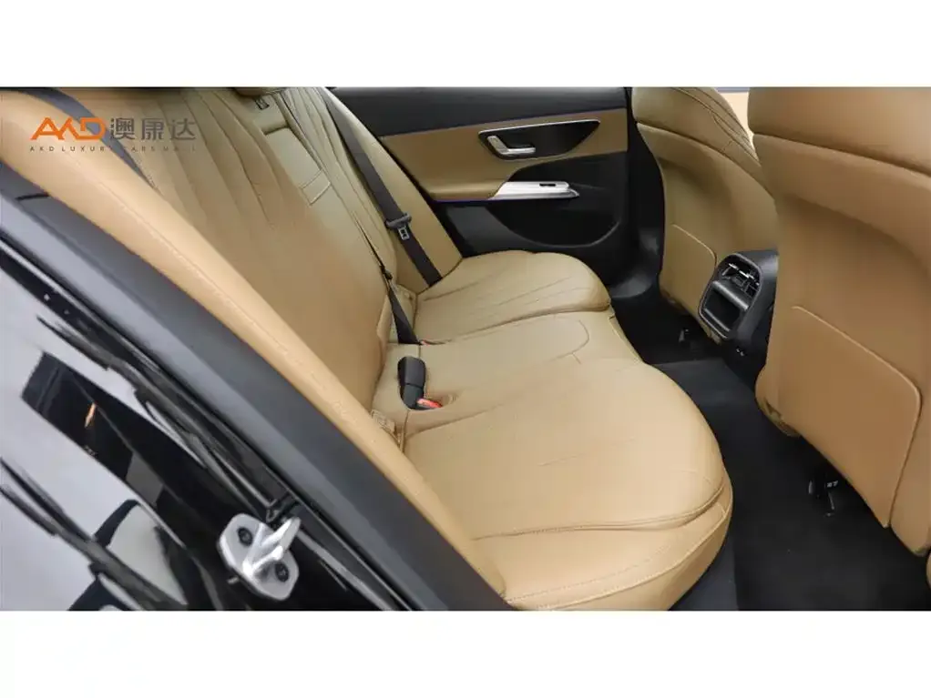 Mercedes-Benz E-Class (Import) — фото 4