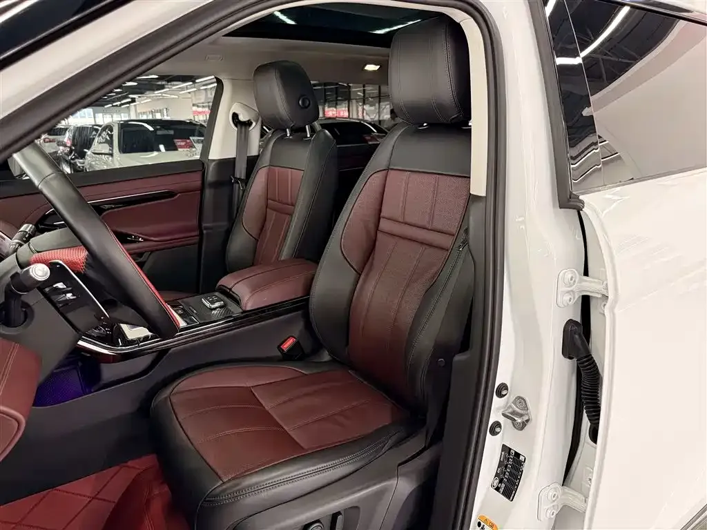 Land Rover Evoque 2022 из CN, фото 8