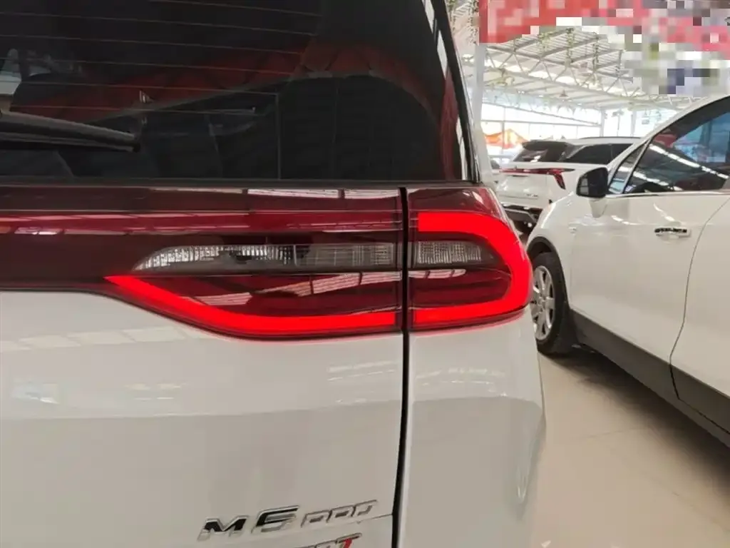 GAC Motor Trumpchi M6 — фото 2
